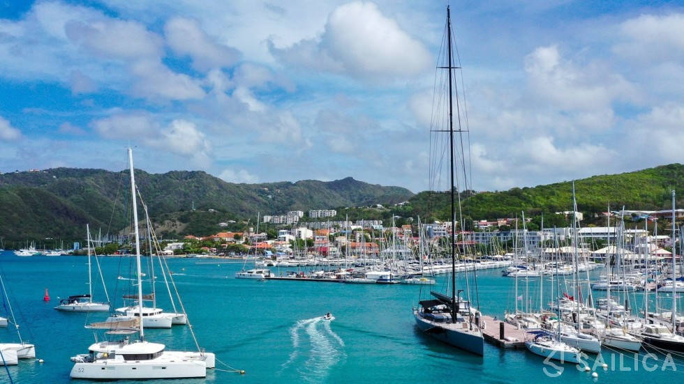 Saona 47 - Yacht Charter Sailica