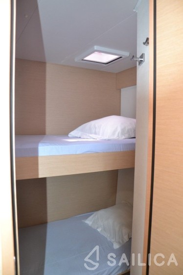 Saona 47 - Yacht Charter Sailica