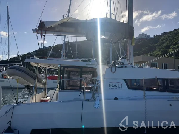 Bali 4.0 - Yacht Charter Sailica