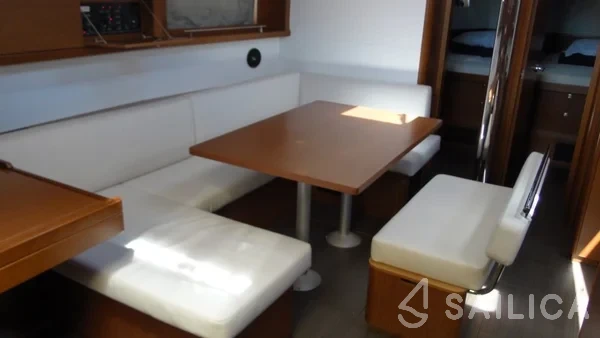 Oceanis 48 - Yacht Charter Sailica
