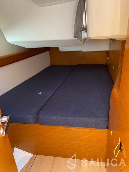 Sun Odyssey 479 - Yacht Charter Sailica