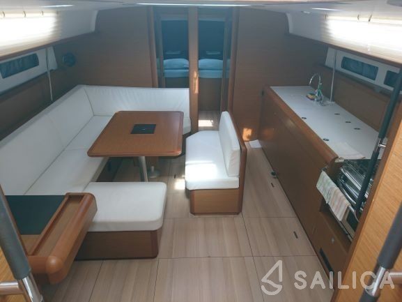 Sun Odyssey 479 - Yacht Charter Sailica