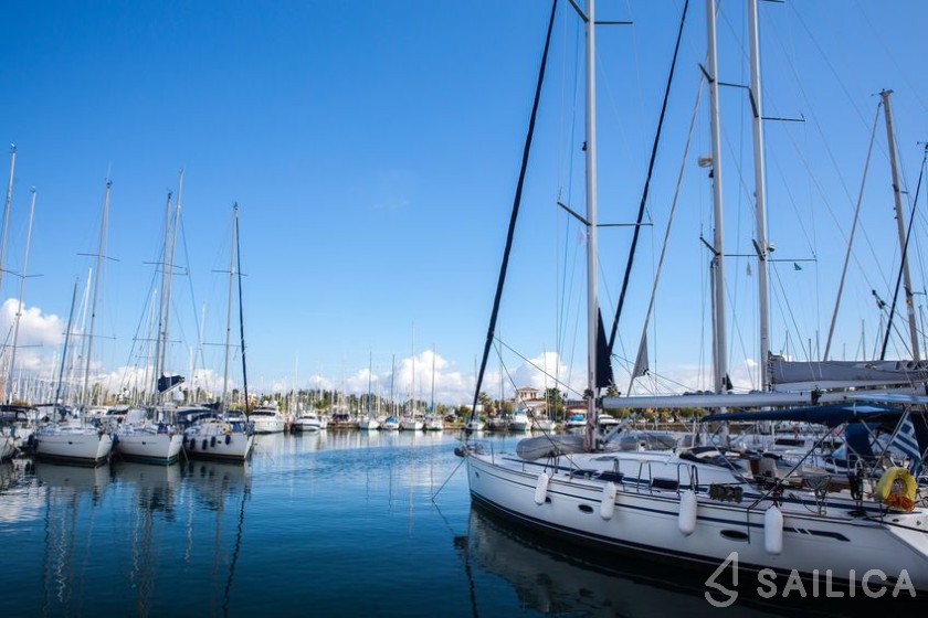 Sun Odyssey 479 - Yacht Charter Sailica