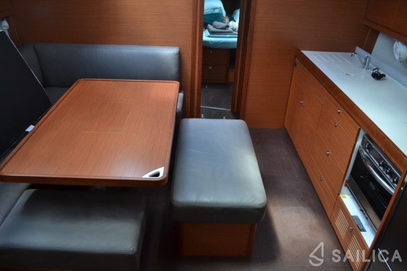 Dufour 460 GL - Yacht Charter Sailica