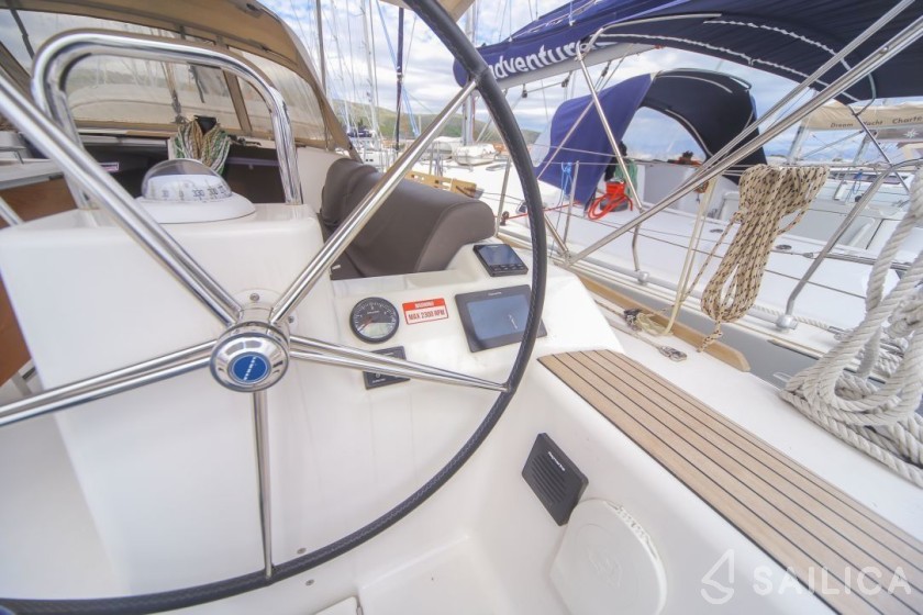Dufour 460 GL - Yacht Charter Sailica