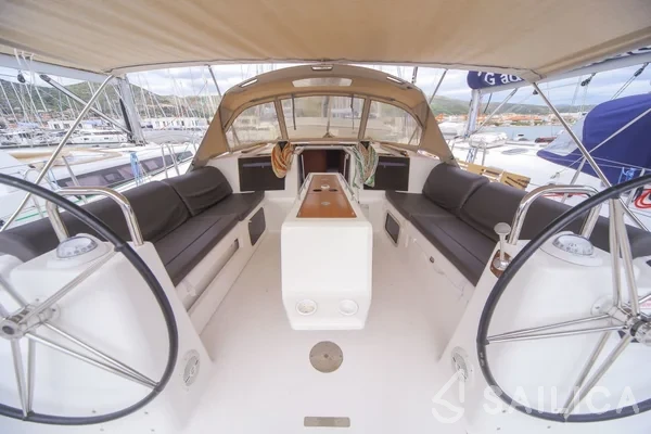 Dufour 460 GL - Yacht Charter Sailica