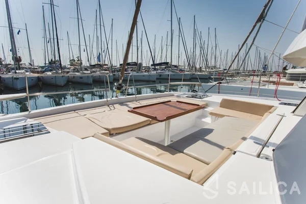 Bali 4.0 - Yacht Charter Sailica