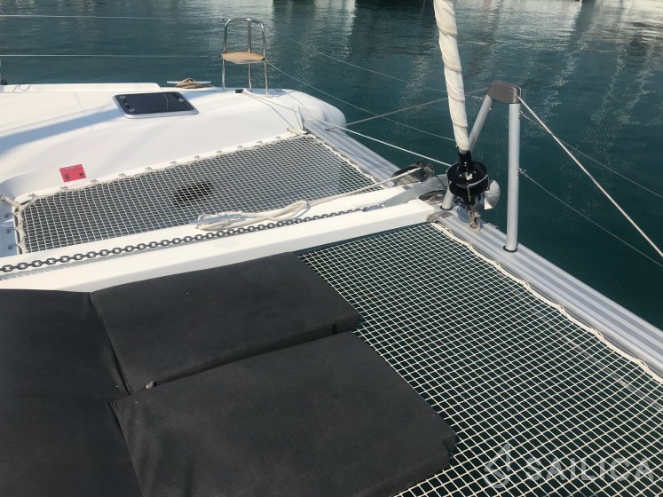 Lagoon 42 - Yacht Charter Sailica