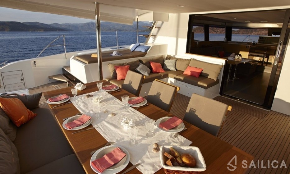 Ipanema 58 - Yacht Charter Sailica