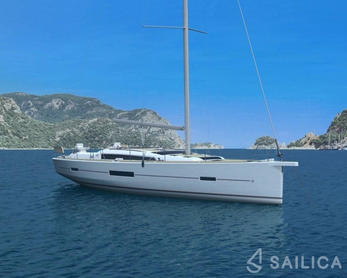 Dufour 520 GL - Yacht Charter Sailica