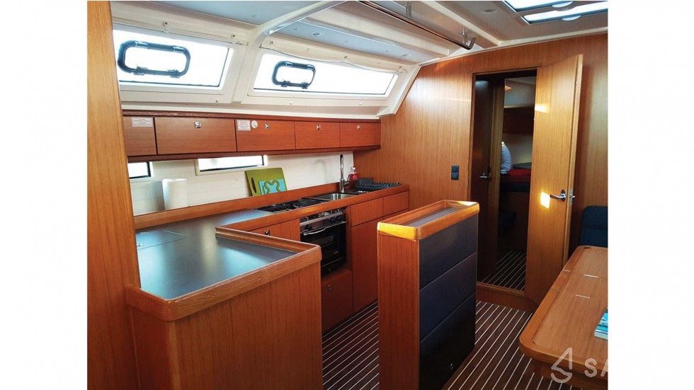 Bavaria 46 Cruiser - Yacht Charter Sailica