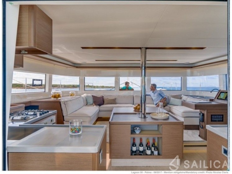 Lagoon 50 - Yacht Charter Sailica