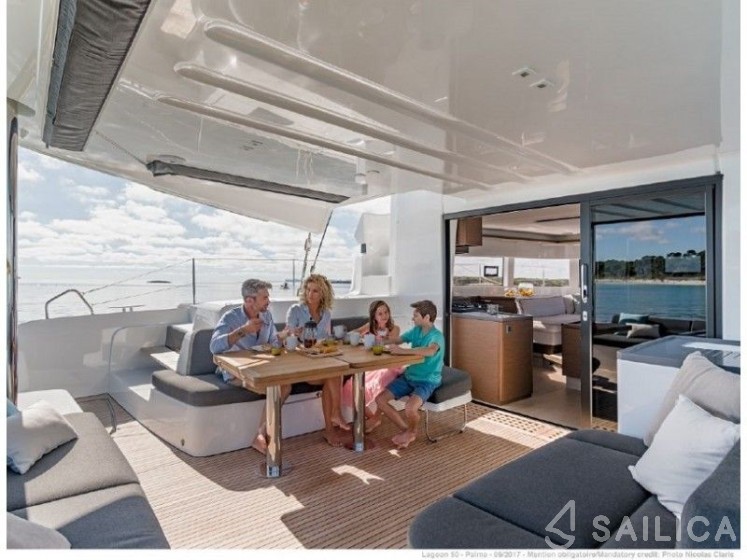 Lagoon 50 - Yacht Charter Sailica