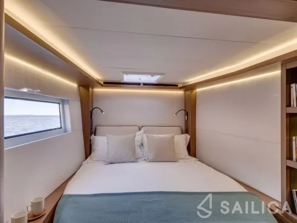 Lagoon 50 - Yacht Charter Sailica