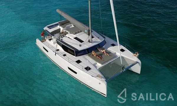 Saona 47 - Yacht Charter Sailica