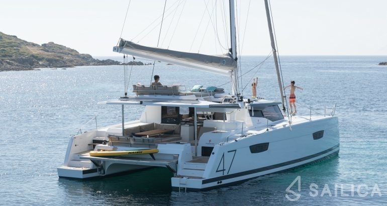 Saona 47 - Yacht Charter Sailica