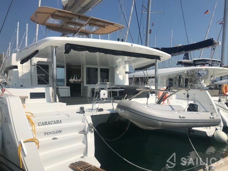 Lagoon 52F - Yacht Charter Sailica