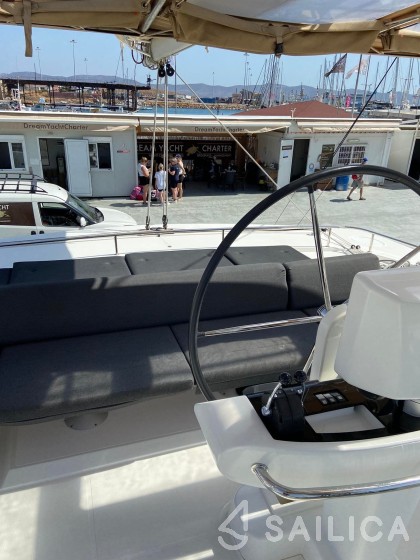 Lagoon 52F - Yacht Charter Sailica