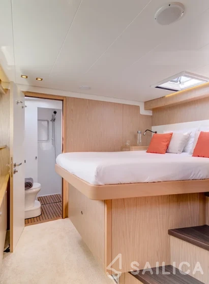 Lagoon 52F - Yacht Charter Sailica