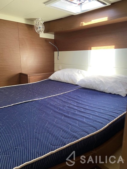 Lagoon 52F - Yacht Charter Sailica