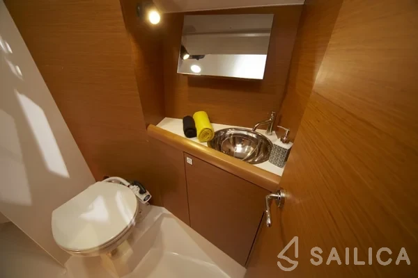 Sun Odyssey 349 - Yacht Charter Sailica