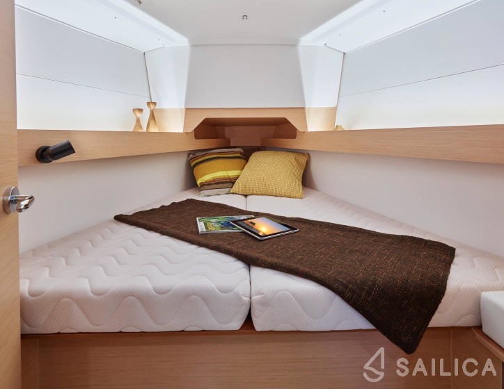 Sun Odyssey 349 - Yacht Charter Sailica