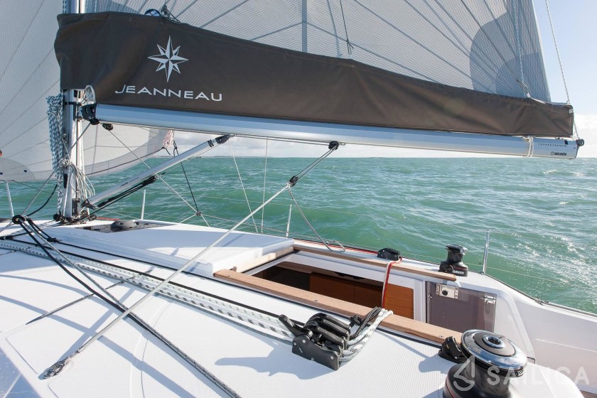 Sun Odyssey 349 - Yacht Charter Sailica