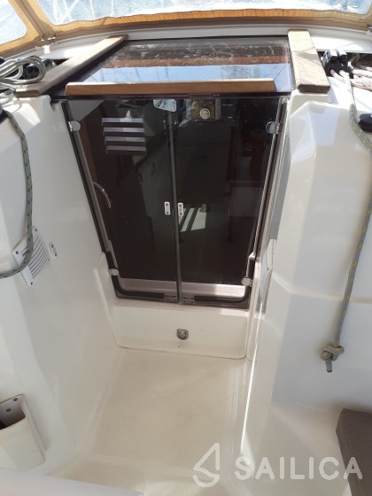 Sun Odyssey 389 - Yacht Charter Sailica