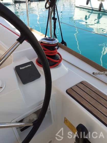 Sun Odyssey 389 - Yacht Charter Sailica