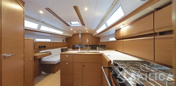 Sun Odyssey 389 - Yacht Charter Sailica