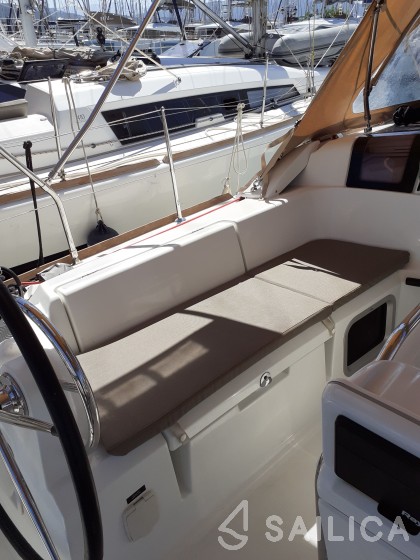 Sun Odyssey 389 - Yacht Charter Sailica