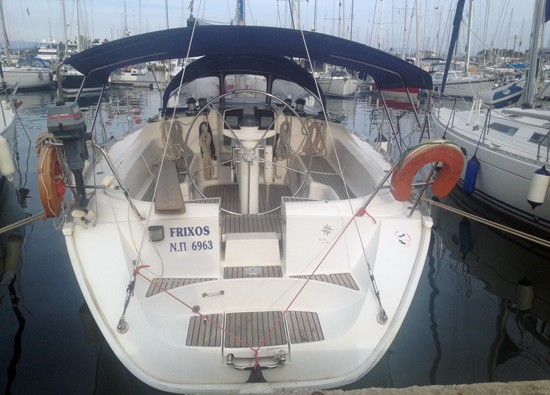 Sun Odyssey 42.2 - Yacht Charter Sailica