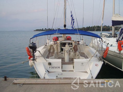 Sun Odyssey 42.2 - Yacht Charter Sailica