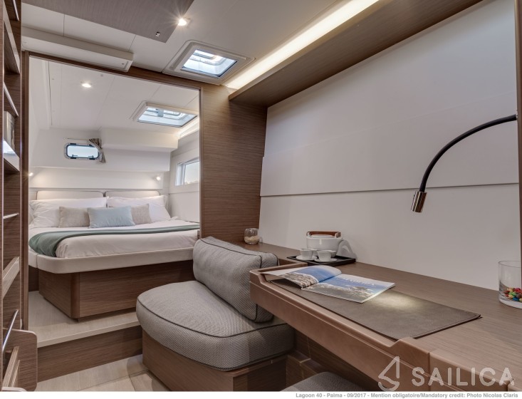 Lagoon 40 - Yacht Charter Sailica