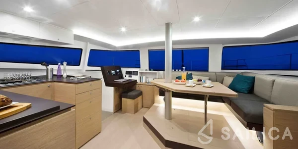 Bali 4.5 - Yacht Charter Sailica