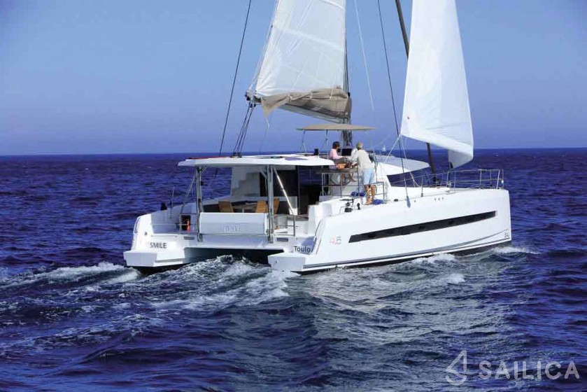 Bali 4.5 - Yacht Charter Sailica