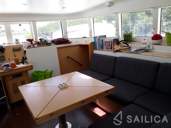 Lagoon 500 - Yacht Charter Sailica