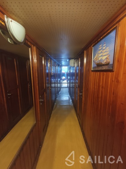Gulet - Yacht Charter Sailica