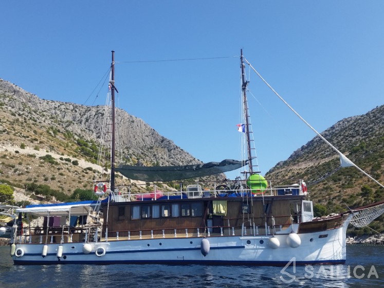 Gulet - Yacht Charter Sailica