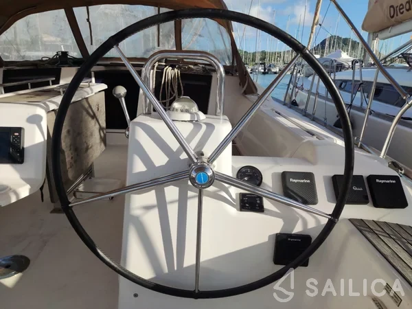 Dufour 460 GL - Yacht Charter Sailica
