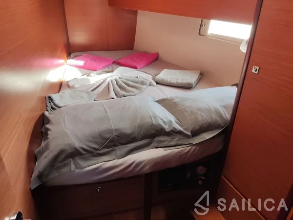 Dufour 460 GL - Yacht Charter Sailica