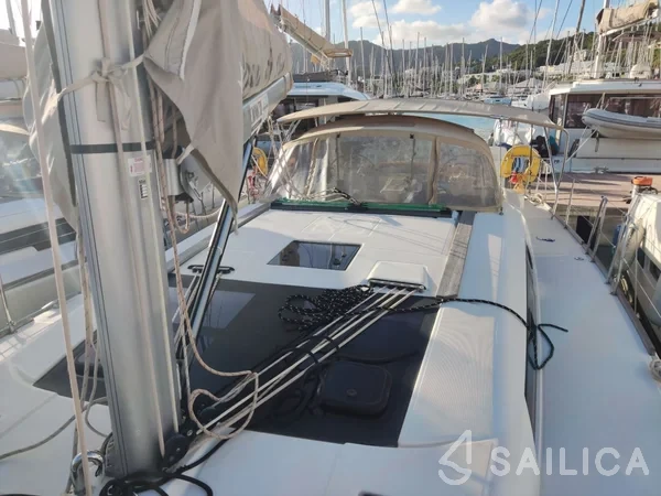 Dufour 460 GL - Yacht Charter Sailica