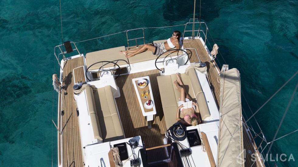 Dufour 460 GL - Yacht Charter Sailica