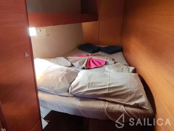 Dufour 460 GL - Yacht Charter Sailica