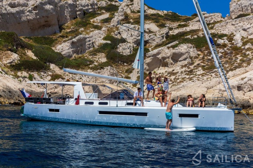 Sun Loft 47 - Yacht Charter Sailica