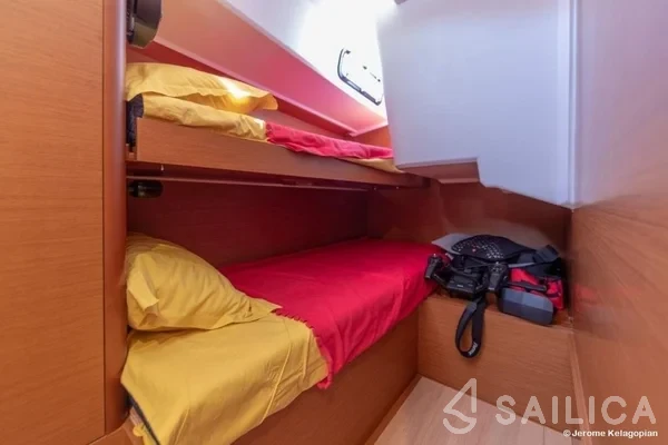 Sun Loft 47 - Yacht Charter Sailica