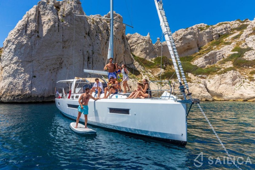 Sun Loft 47 - Yacht Charter Sailica
