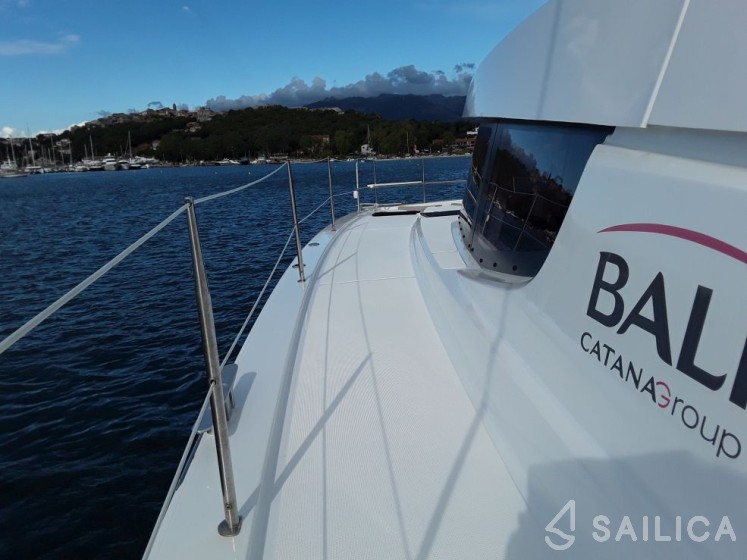 Bali 4.8  - Yacht Charter Sailica
