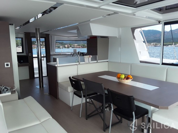 Bali 4.8  - Yacht Charter Sailica