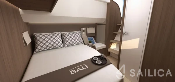Bali 4.8  - Yacht Charter Sailica